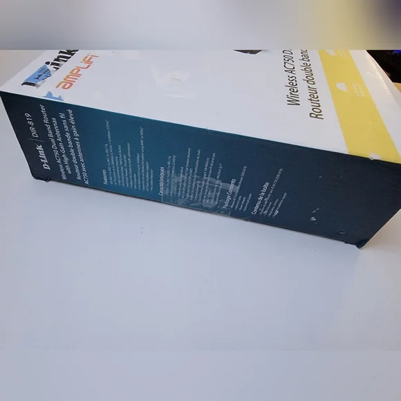 Wireless AC750 Dual Band Router - DIR-819 - Picture 9 of 11